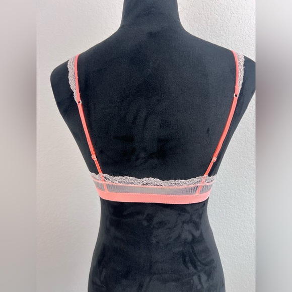 Free People Intimately Triangle Mesh Lace Trim Bralett size XS - Picture 4 of 7